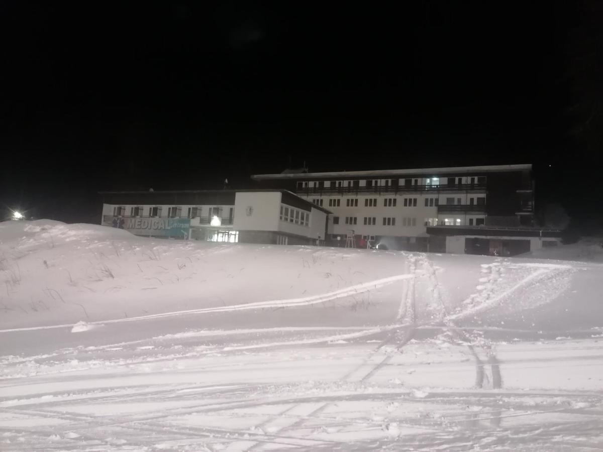 Chata - Dom Horskej Sluzby Jasna Демяновская долина Экстерьер фото